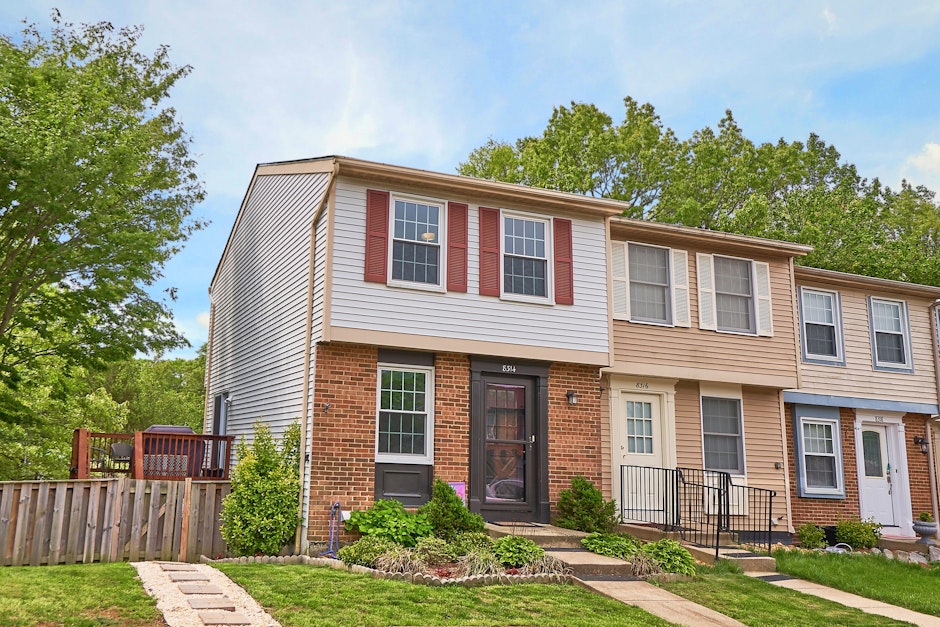 8314 Rocky Court, Springfield, VA 22153, Presented by Fran Rudd, Century 21 Redwood Realty